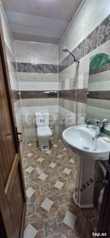 Kirayə verilir 2 otaqlı mənzil 45 m²