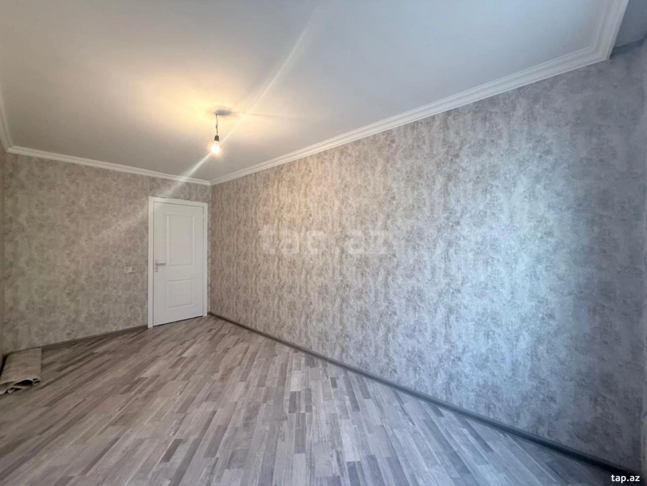 Satılır 2 otaqlı mənzil 50 m²