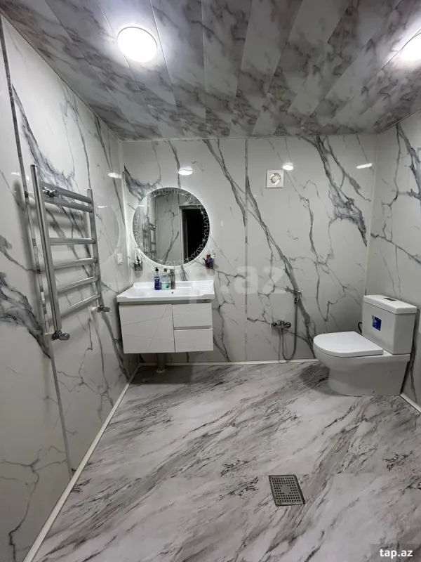 Satılır 4 otaqlı həyət evi