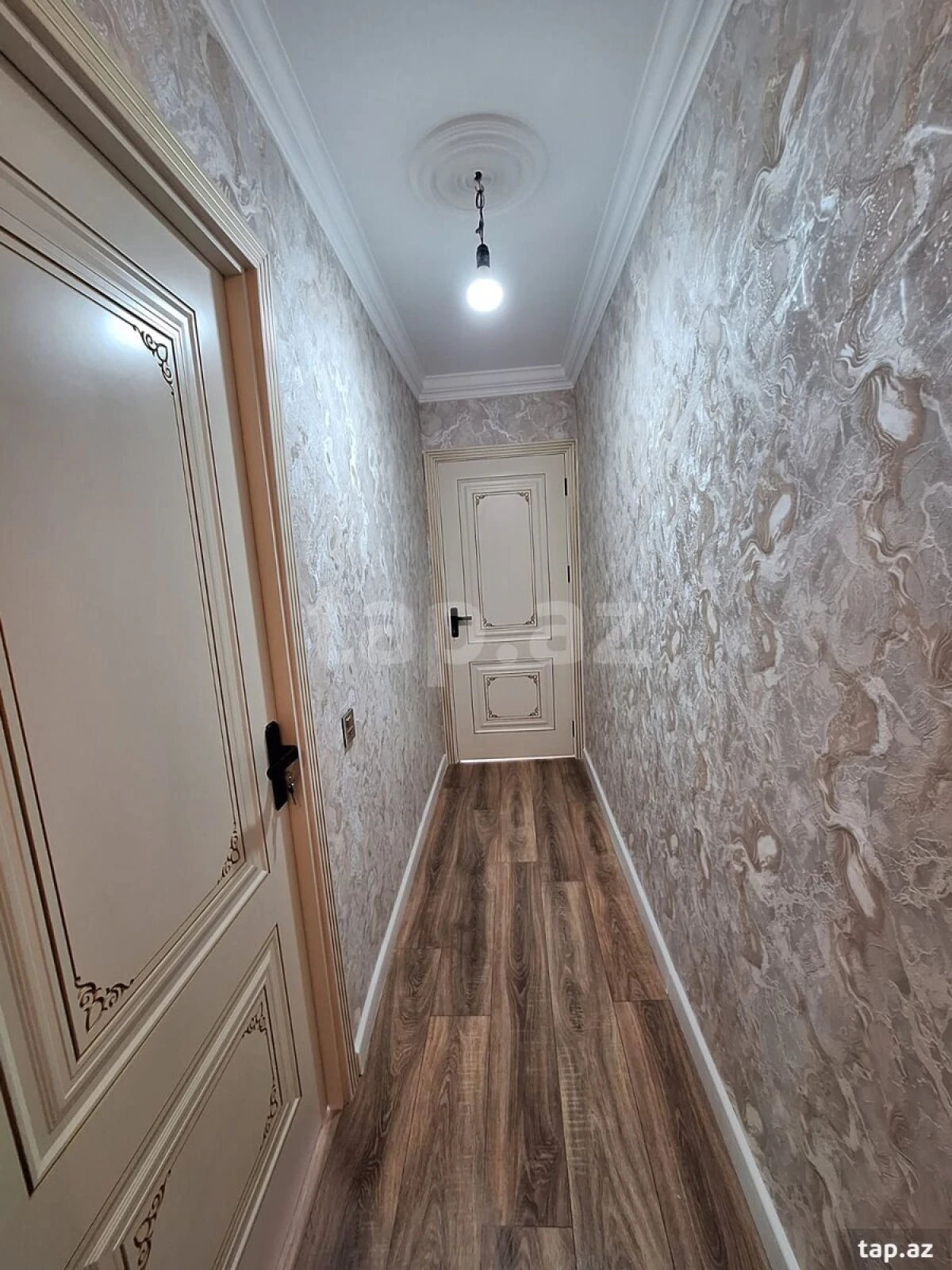 Satılır 2 otaqlı mənzil 48 m²
