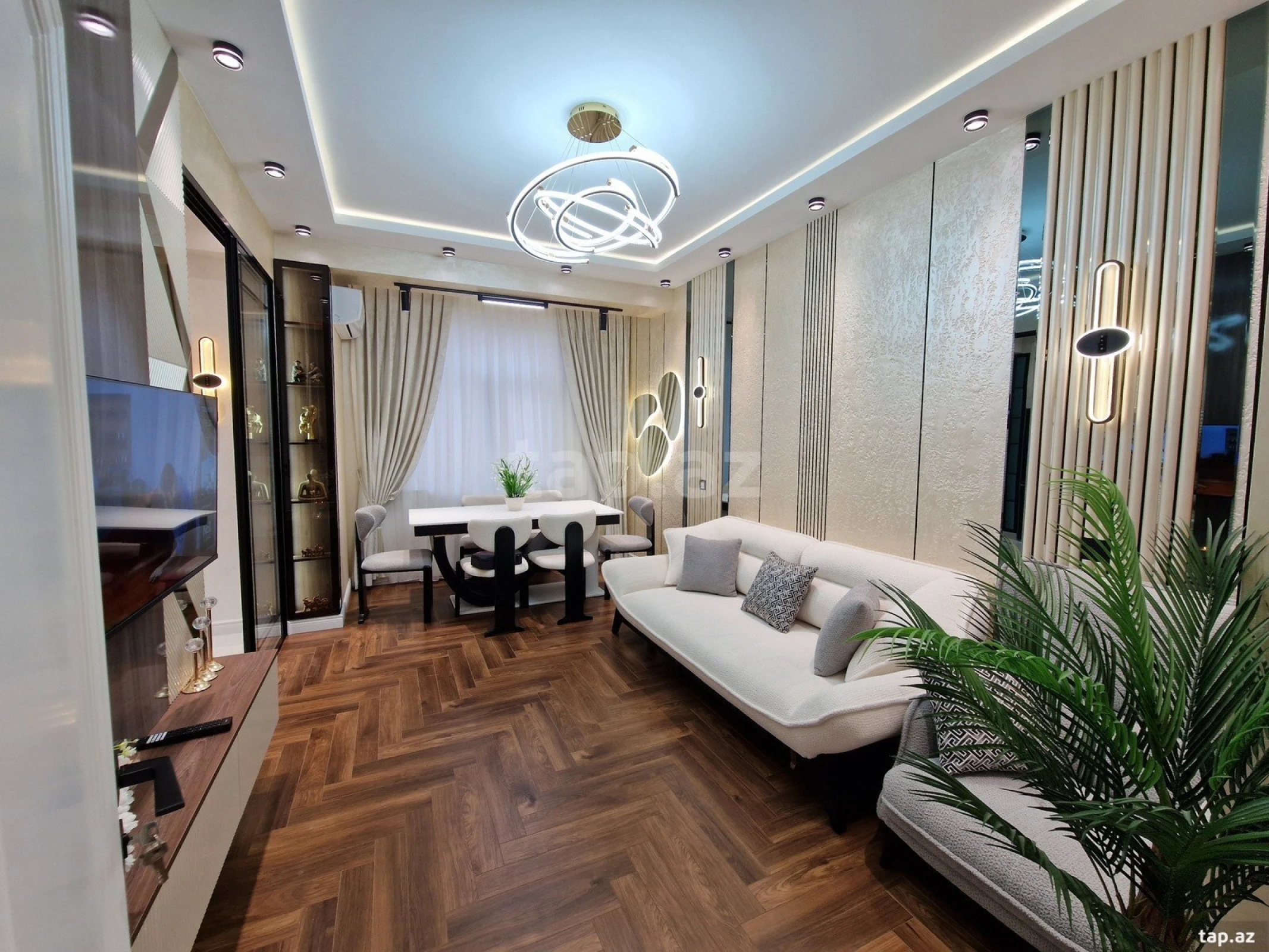 Satılır 3 otaqlı yeni tikili 80 m²