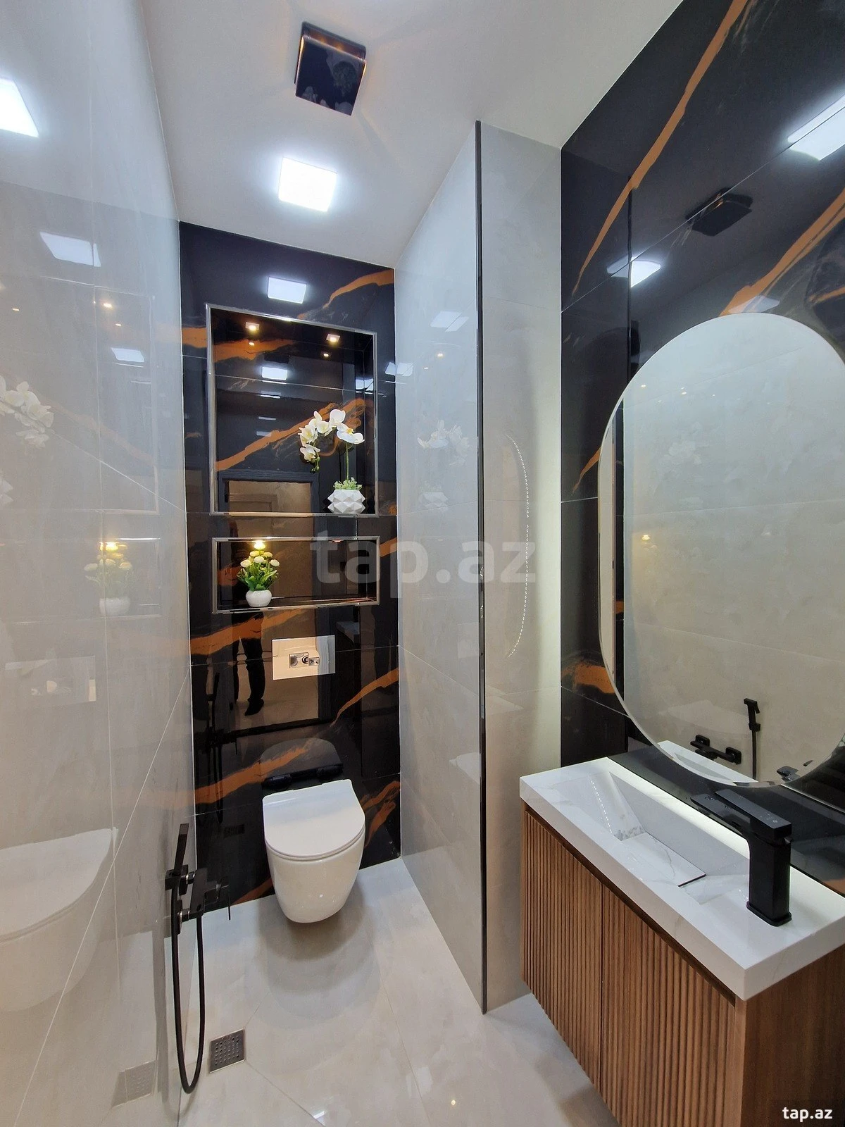 Satılır 3 otaqlı yeni tikili 80 m²