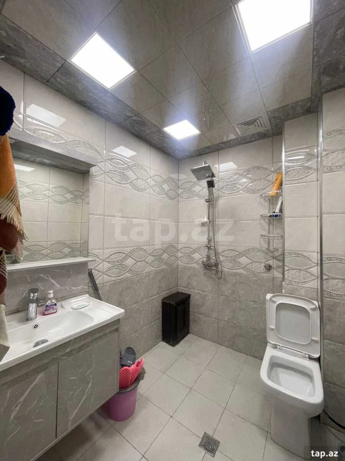 Satılır 2 otaqlı mənzil 45 m²