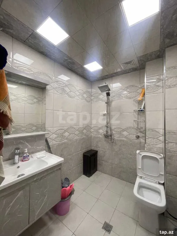 Satılır 2 otaqlı mənzil 45 m²