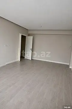 Satılır 4 otaqlı yeni tikili 130 m²