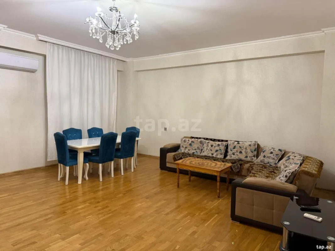 Kirayə verilir 3 otaqlı yeni tikili 120 m²