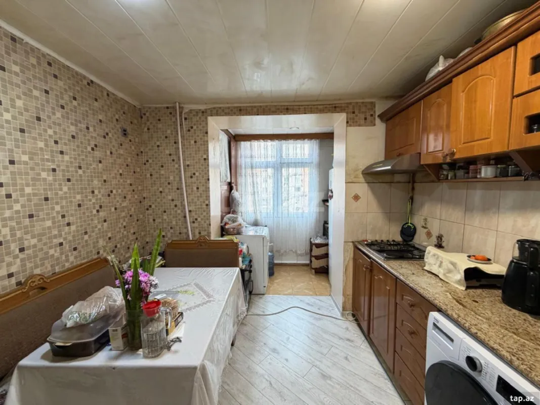 Satılır 4 otaqlı mənzil 80 m²