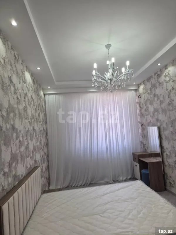 Kirayə verilir 3 otaqlı yeni tikili 90 m²