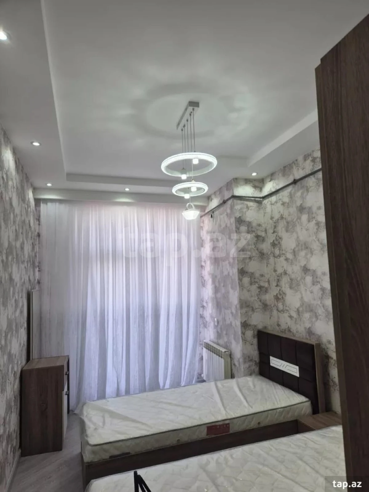 Kirayə verilir 3 otaqlı yeni tikili 90 m²