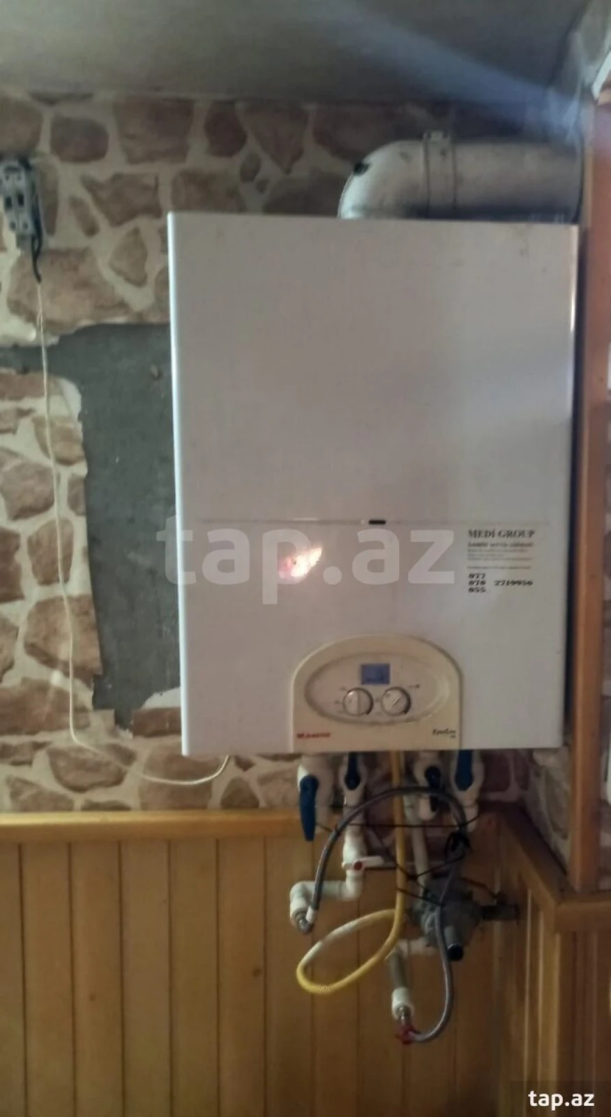 Kirayə verilir 8 otaqlı həyət evi