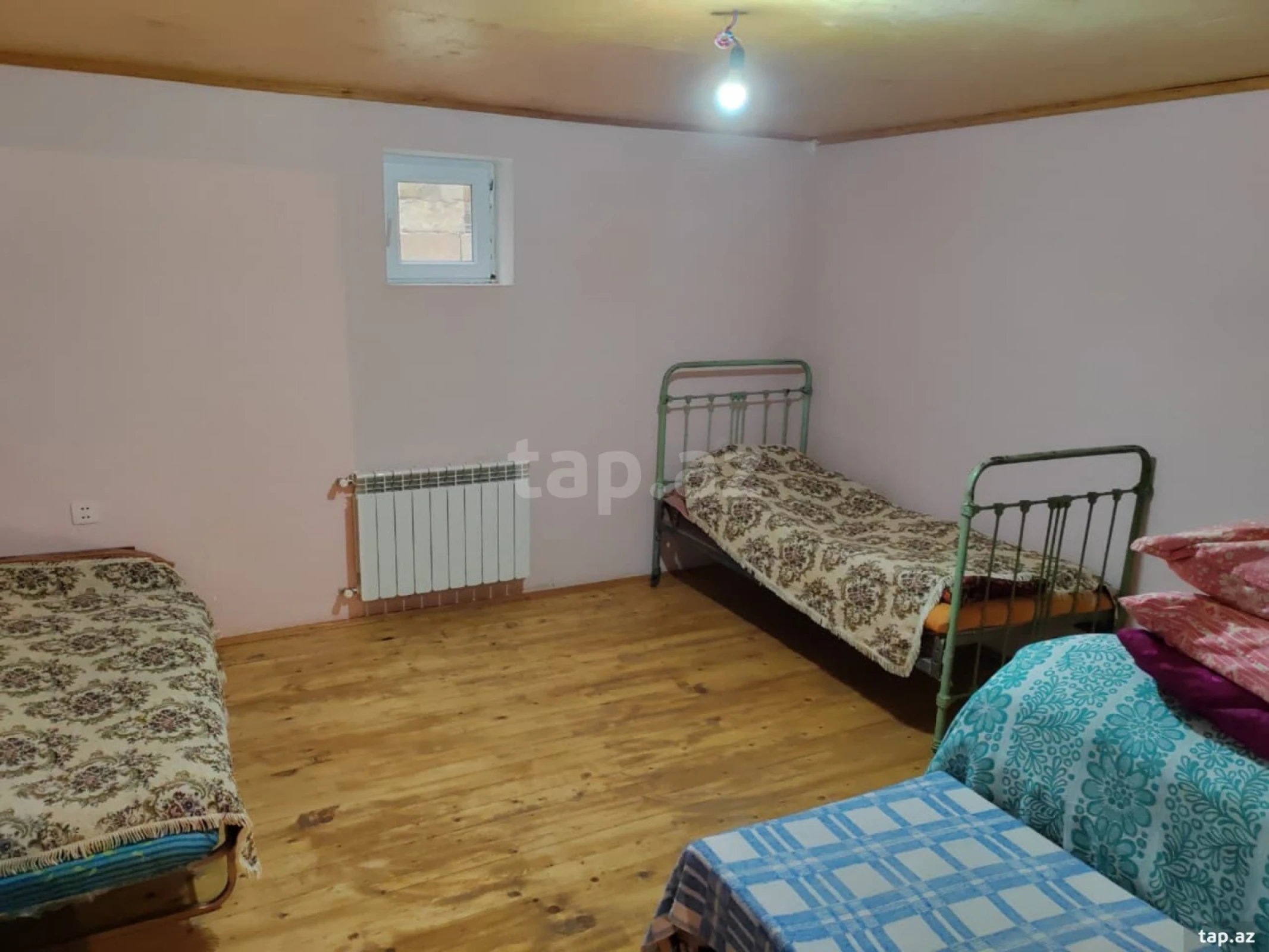Satılır 6 otaqlı həyət evi