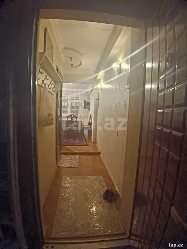 Kirayə verilir 2 otaqlı yeni tikili 67 m²