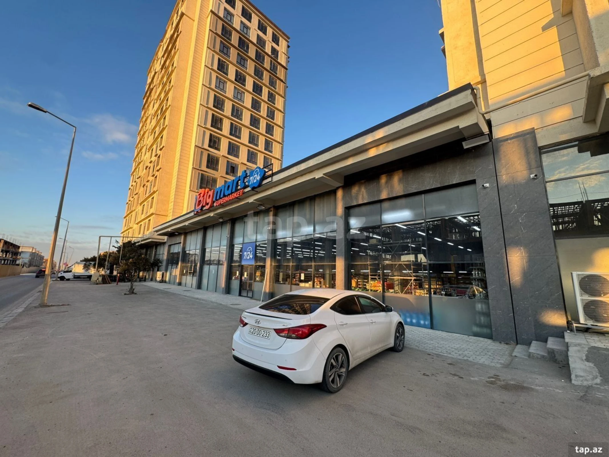 Satılır 2 otaqlı yeni tikili 59 m²