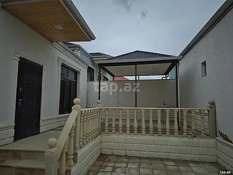 Satılır 3 otaqlı həyət evi 250 m² — Bakı, Novxanı 3 otaq 250.00 m²