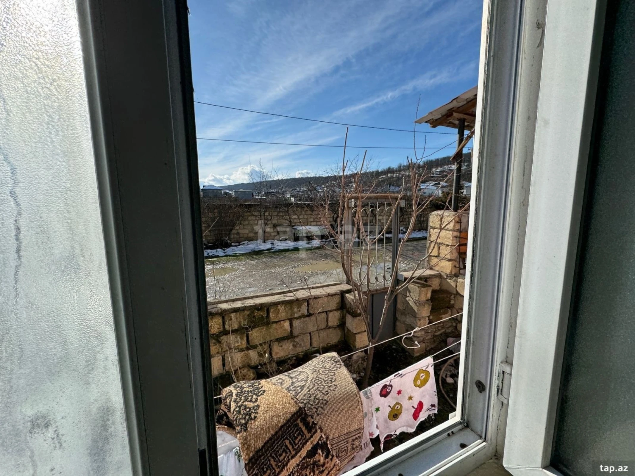 Satılır 3 otaqlı mənzil 61 m²