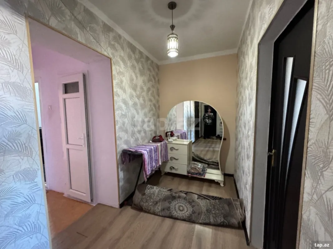 Satılır 3 otaqlı mənzil 61 m²