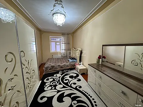 Satılır 3 otaqlı mənzil 61 m²