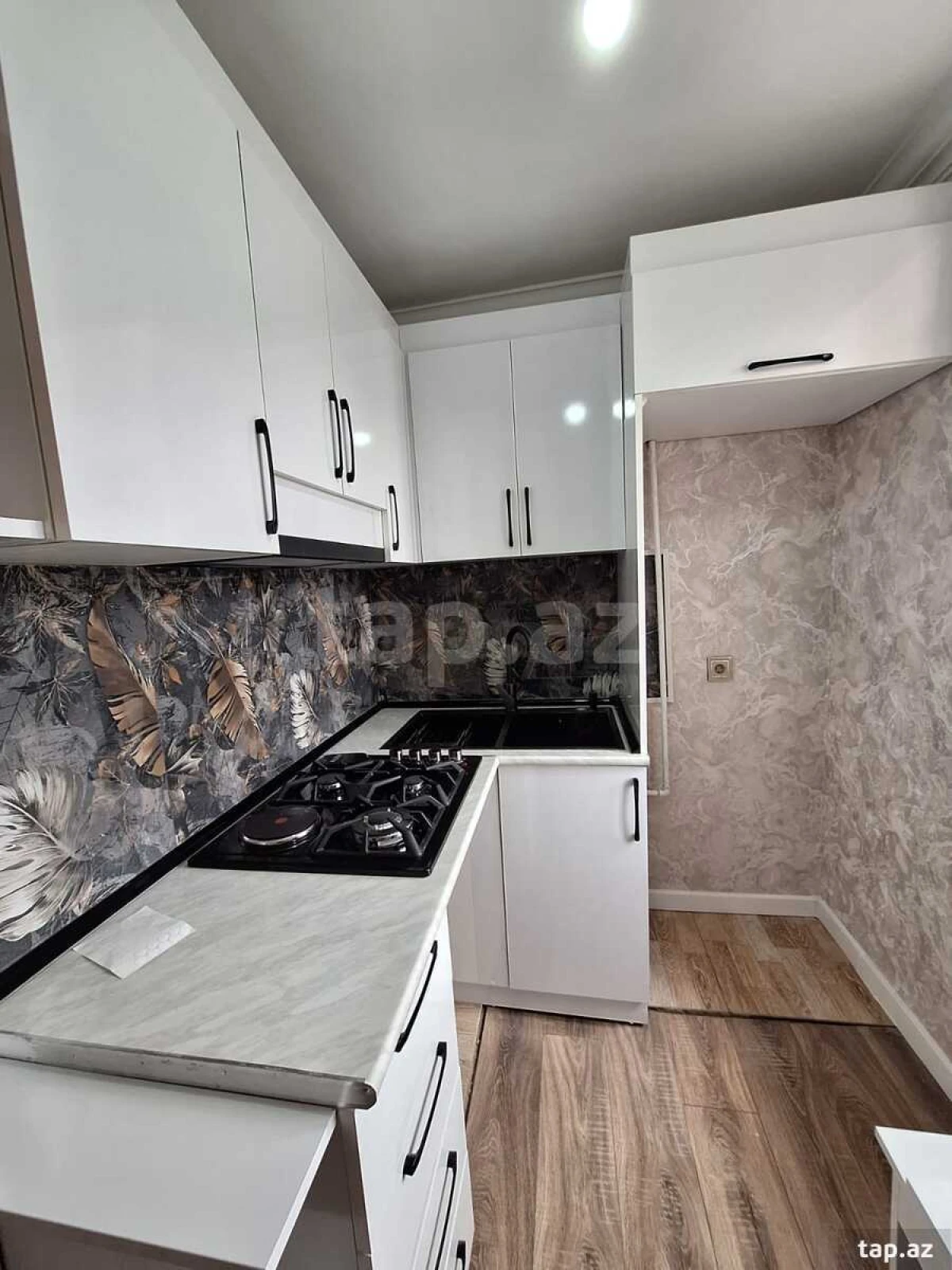 Satılır 2 otaqlı mənzil 50 m²