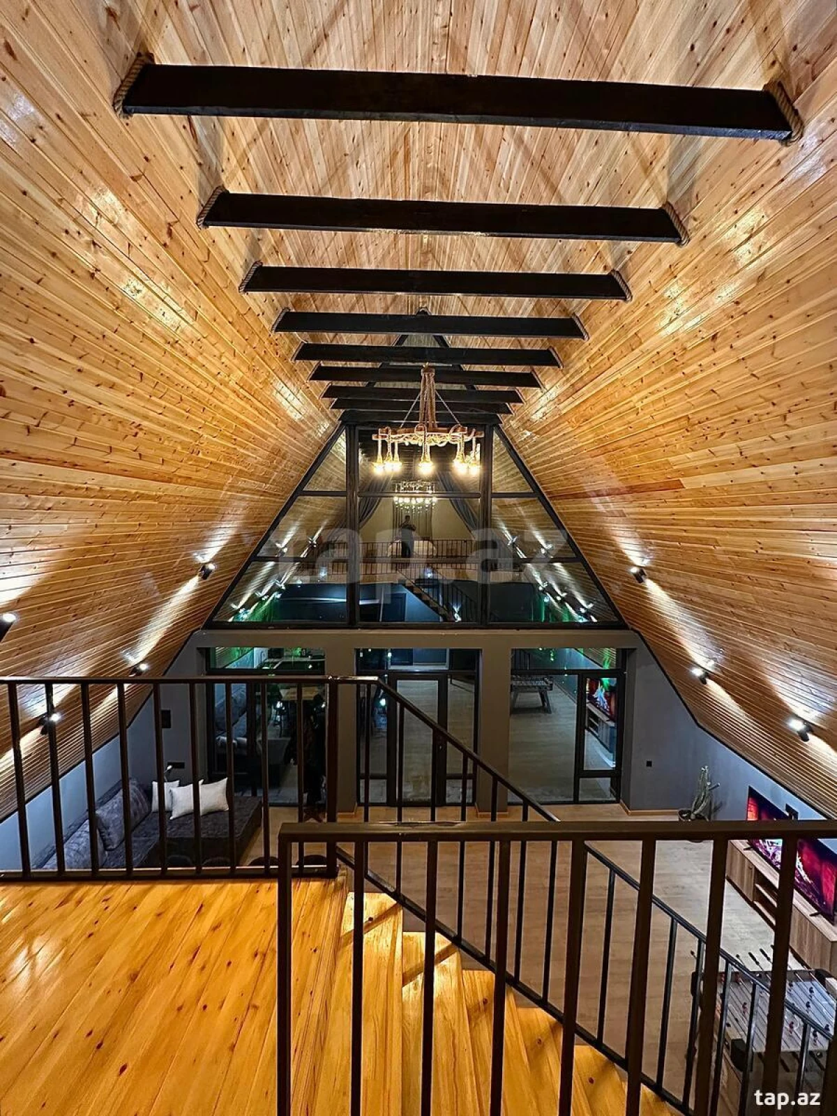 Kirayə verilir 3 otaqlı həyət evi