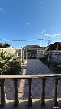Satılır 3 otaqlı həyət evi