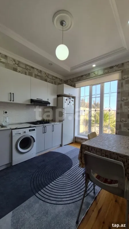 Satılır 3 otaqlı həyət evi