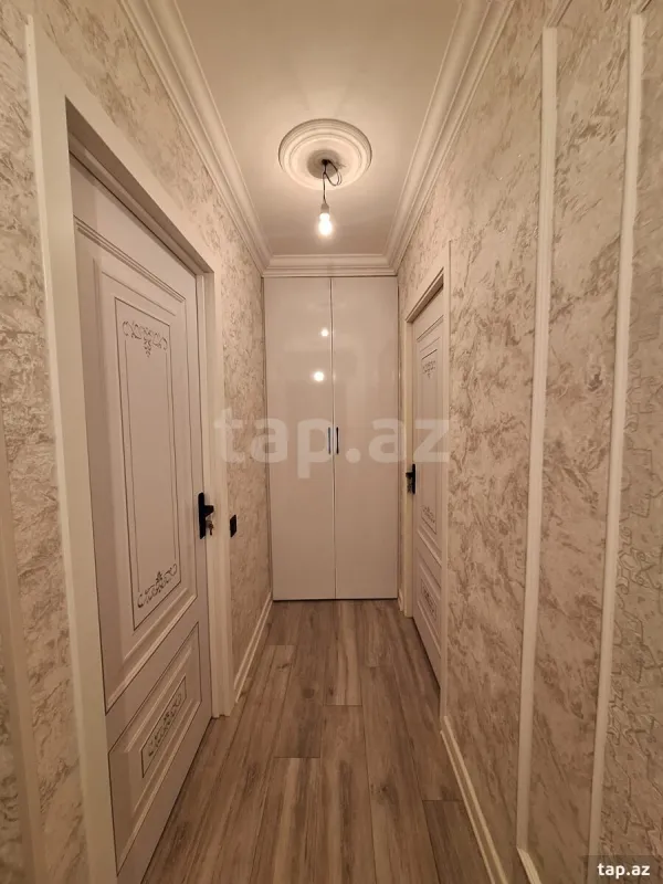 Satılır 2 otaqlı mənzil 60 m²