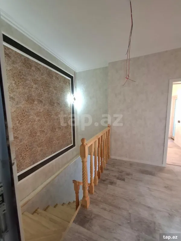 Satılır 4 otaqlı həyət evi