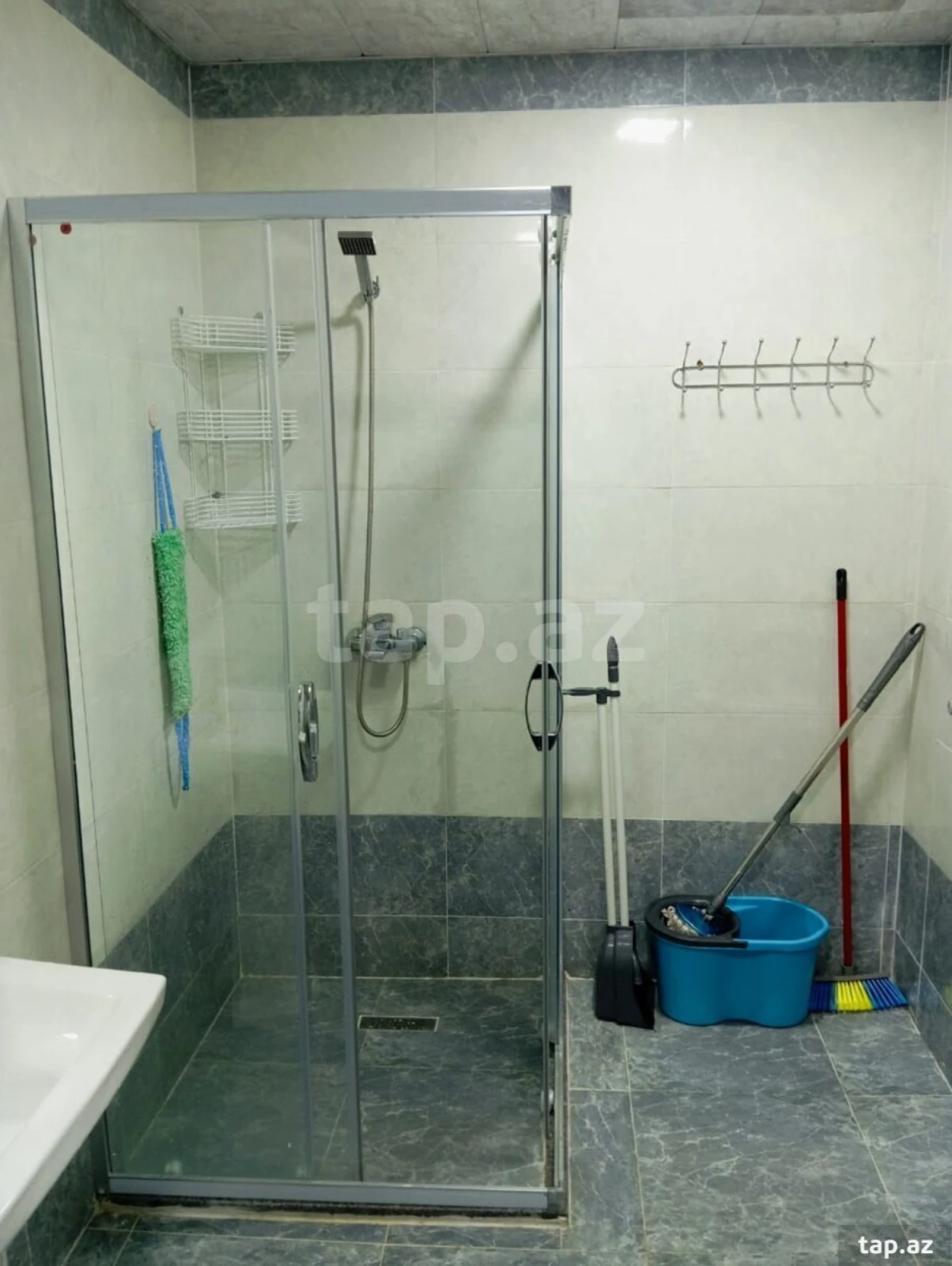 Kirayə verilir 3 otaqlı yeni tikili 75 m²