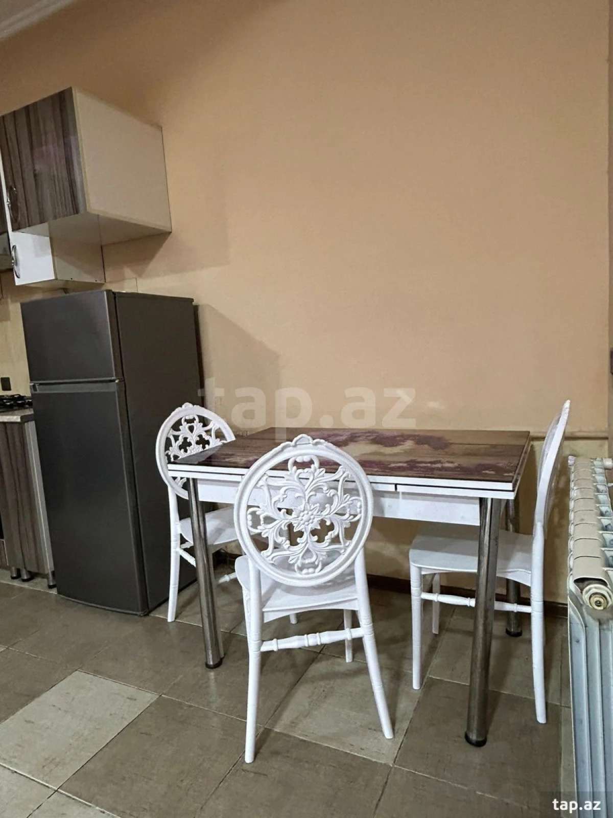 Kirayə verilir 3 otaqlı yeni tikili 120 m²