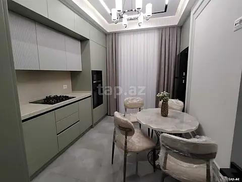 Satılır 3 otaqlı yeni tikili 98 m²