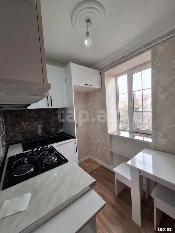 Satılır 2 otaqlı mənzil 50 m²