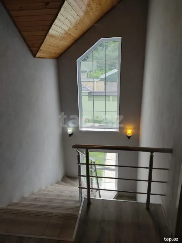 Kirayə verilir 4 otaqlı həyət evi 160 m²