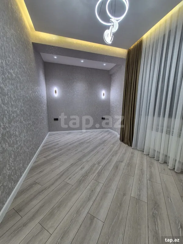 Satılır 3 otaqlı yeni tikili 75 m²