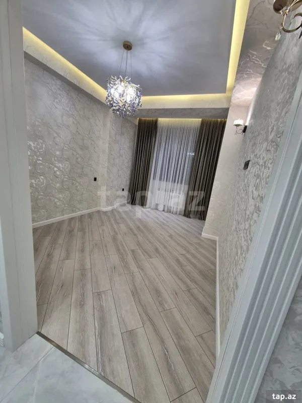 Satılır 3 otaqlı yeni tikili 75 m²