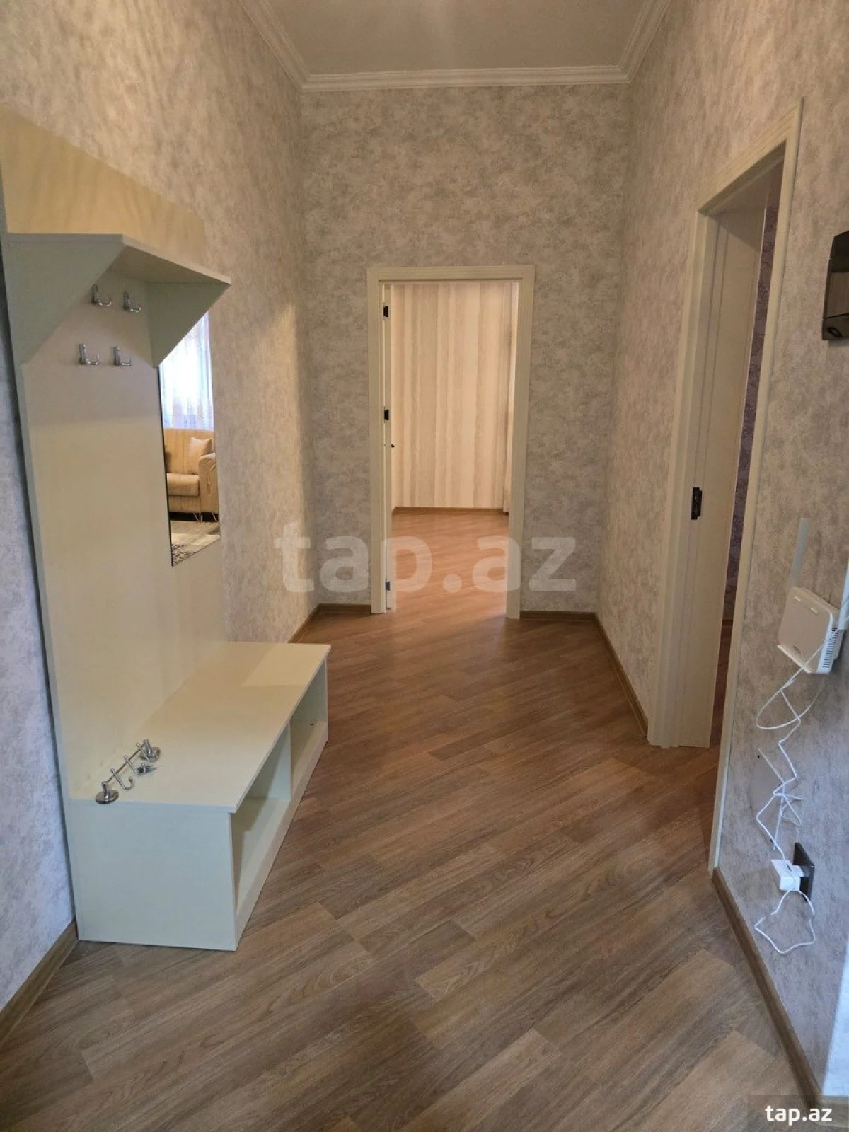 Kirayə verilir 2 otaqlı yeni tikili 85 m²