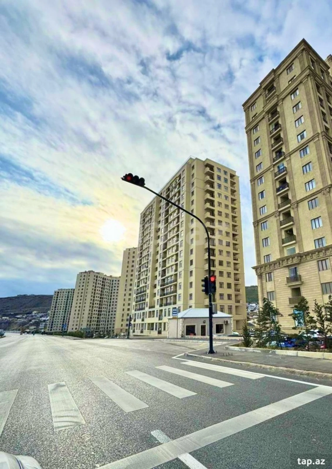 Kirayə verilir 2 otaqlı yeni tikili 85 m²