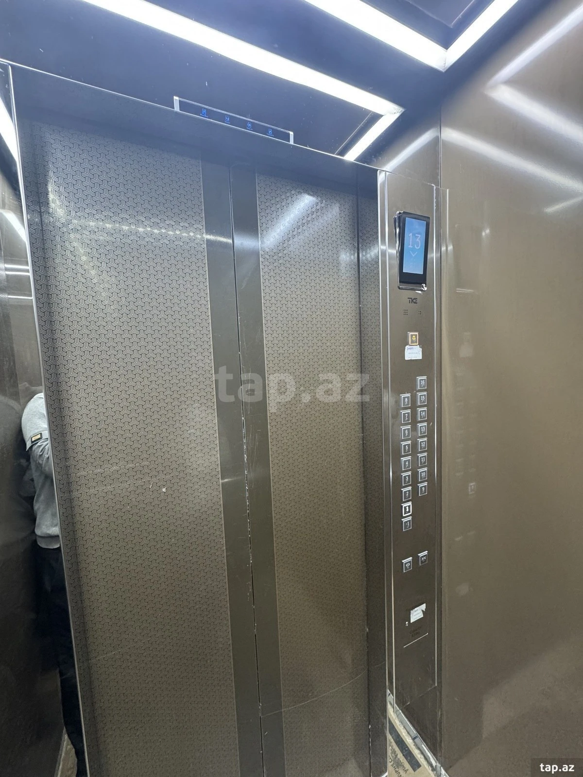 Kirayə verilir 2 otaqlı yeni tikili 85 m²