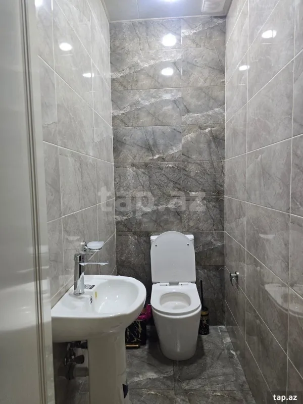 Kirayə verilir 2 otaqlı yeni tikili 85 m²