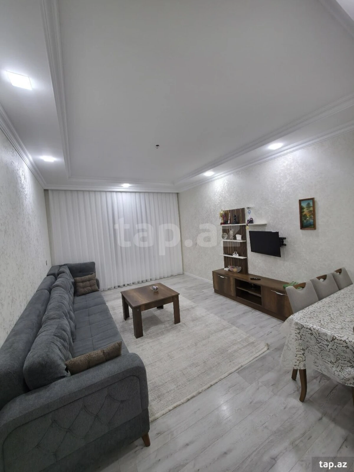 Satılır 2 otaqlı mənzil 60 m²