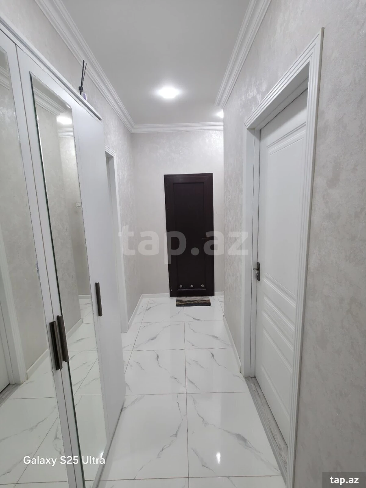 Satılır 2 otaqlı mənzil 60 m²