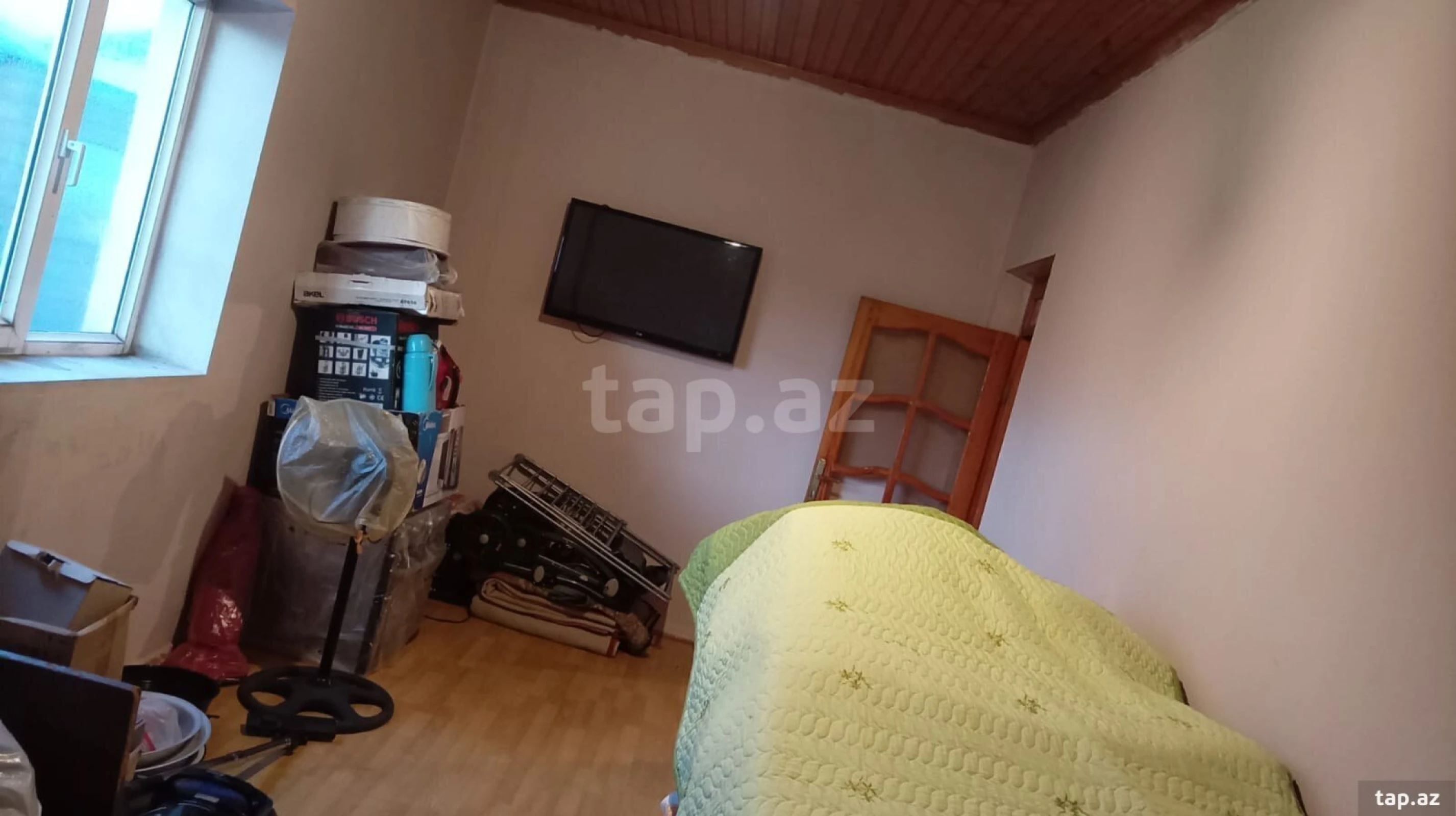 Satılır 4 otaqlı həyət evi