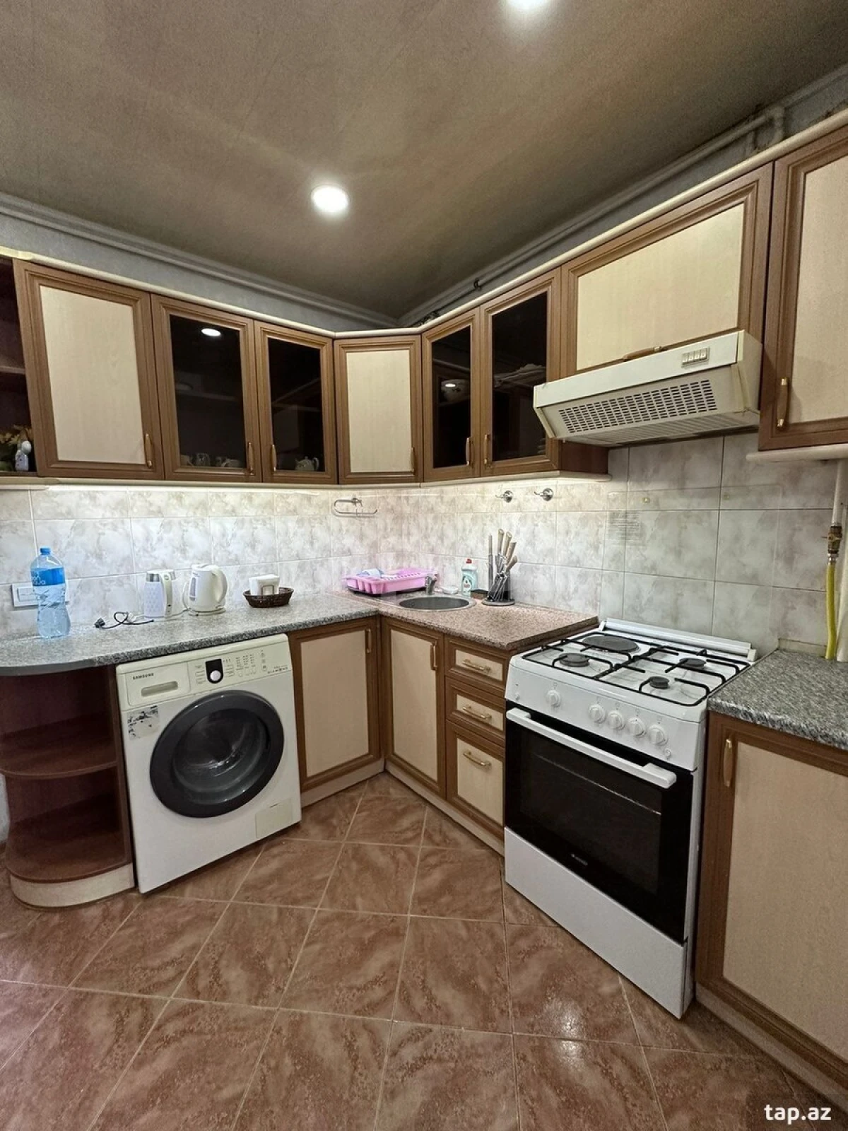 Kirayə verilir 4 otaqlı mənzil 110 m²