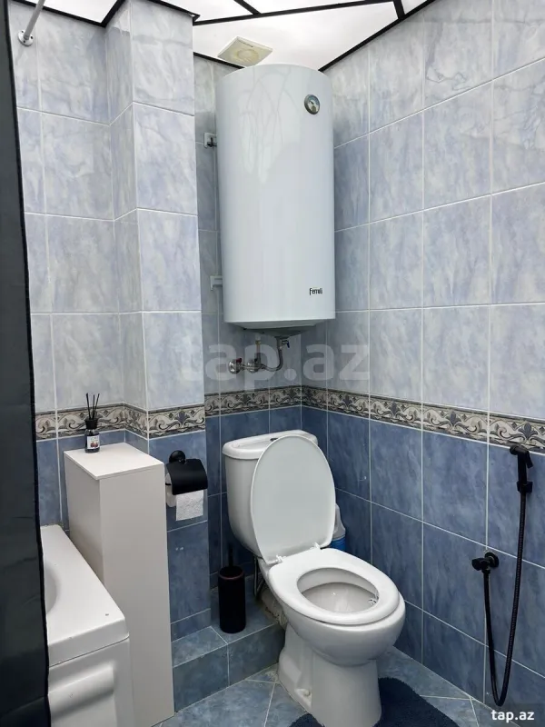 Kirayə verilir 4 otaqlı mənzil 110 m²