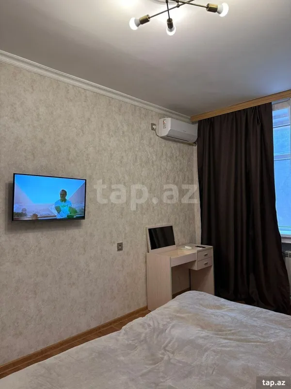 Kirayə verilir 4 otaqlı mənzil 110 m²