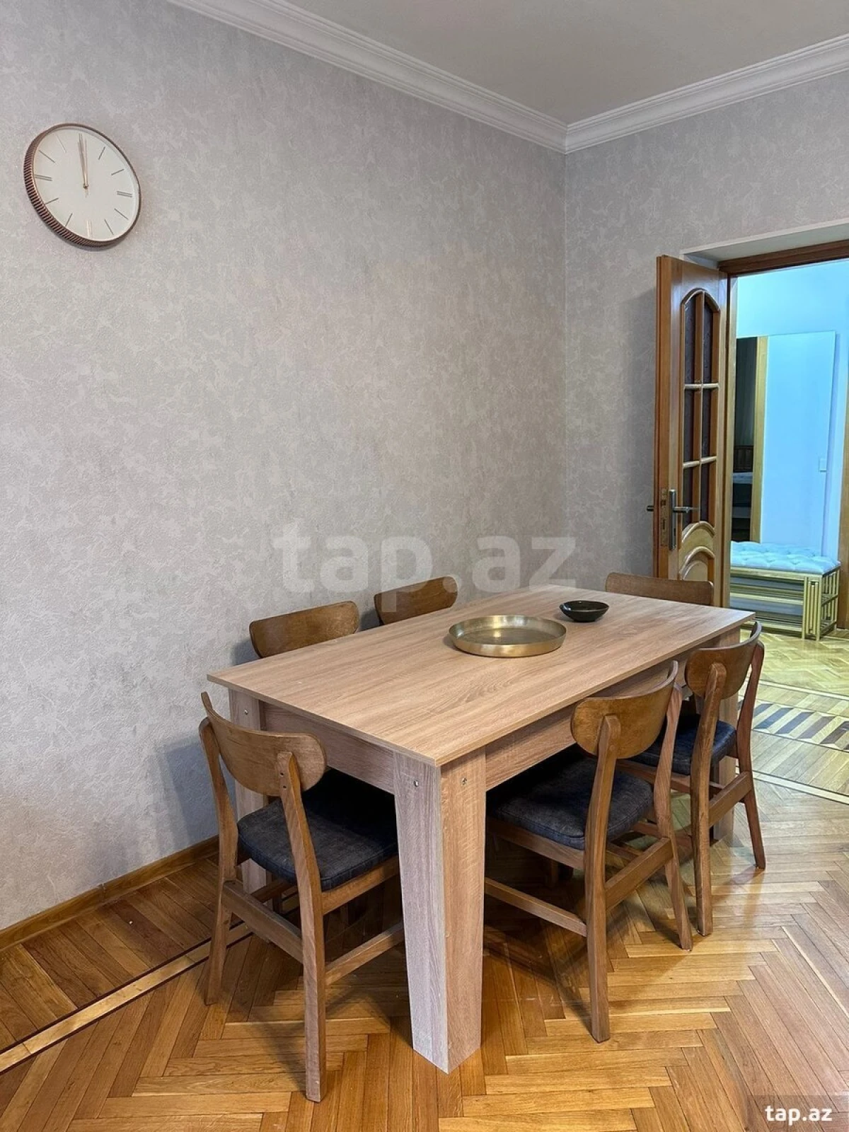 Kirayə verilir 4 otaqlı mənzil 110 m²