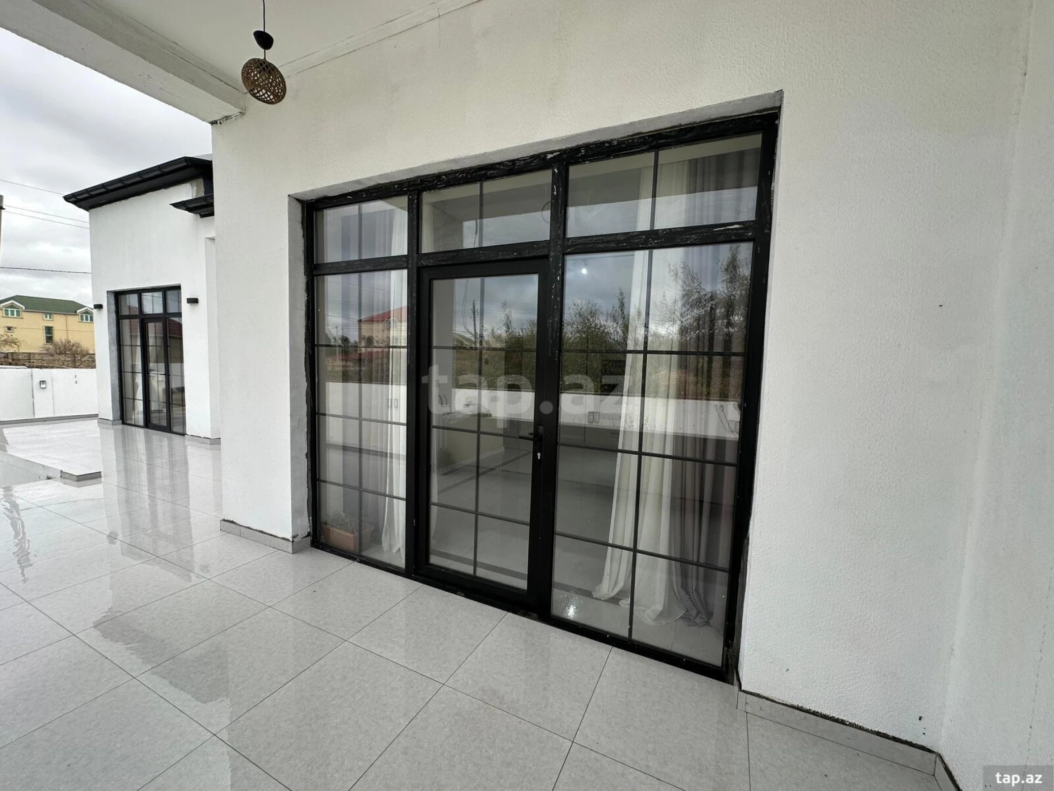 Satılır 4 otaqlı həyət evi