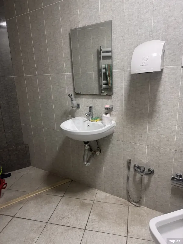 Kirayə verilir ofis