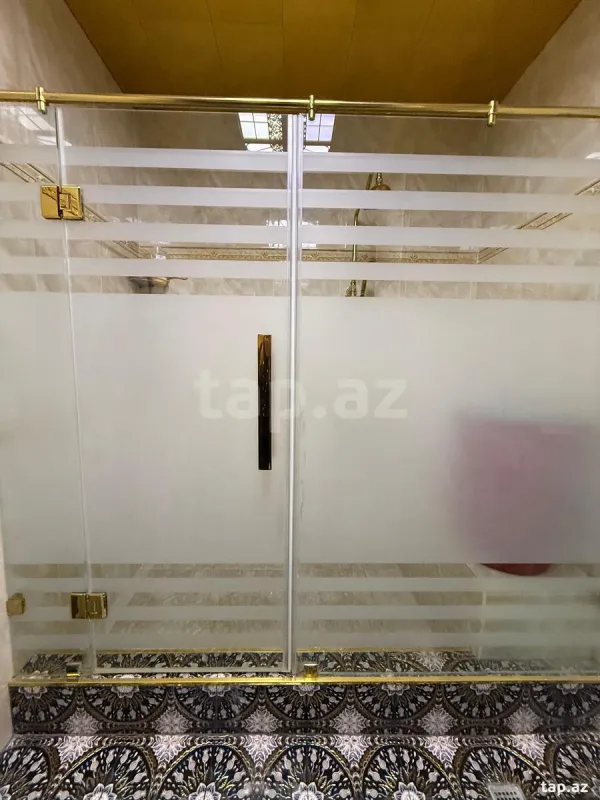 Satılır 4 otaqlı yeni tikili 250 m²