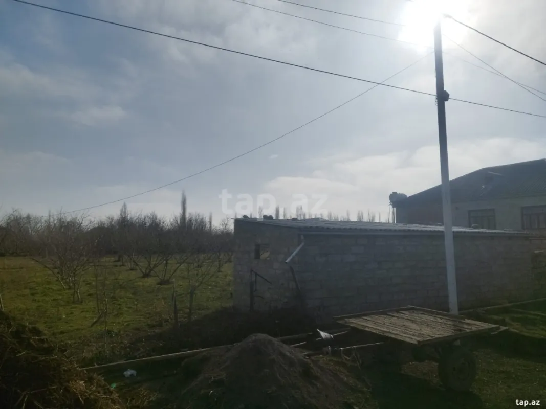 Satılır 3 otaqlı həyət evi 90 m²