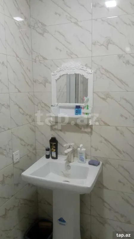 Satılır 2 otaqlı mənzil 50 m²